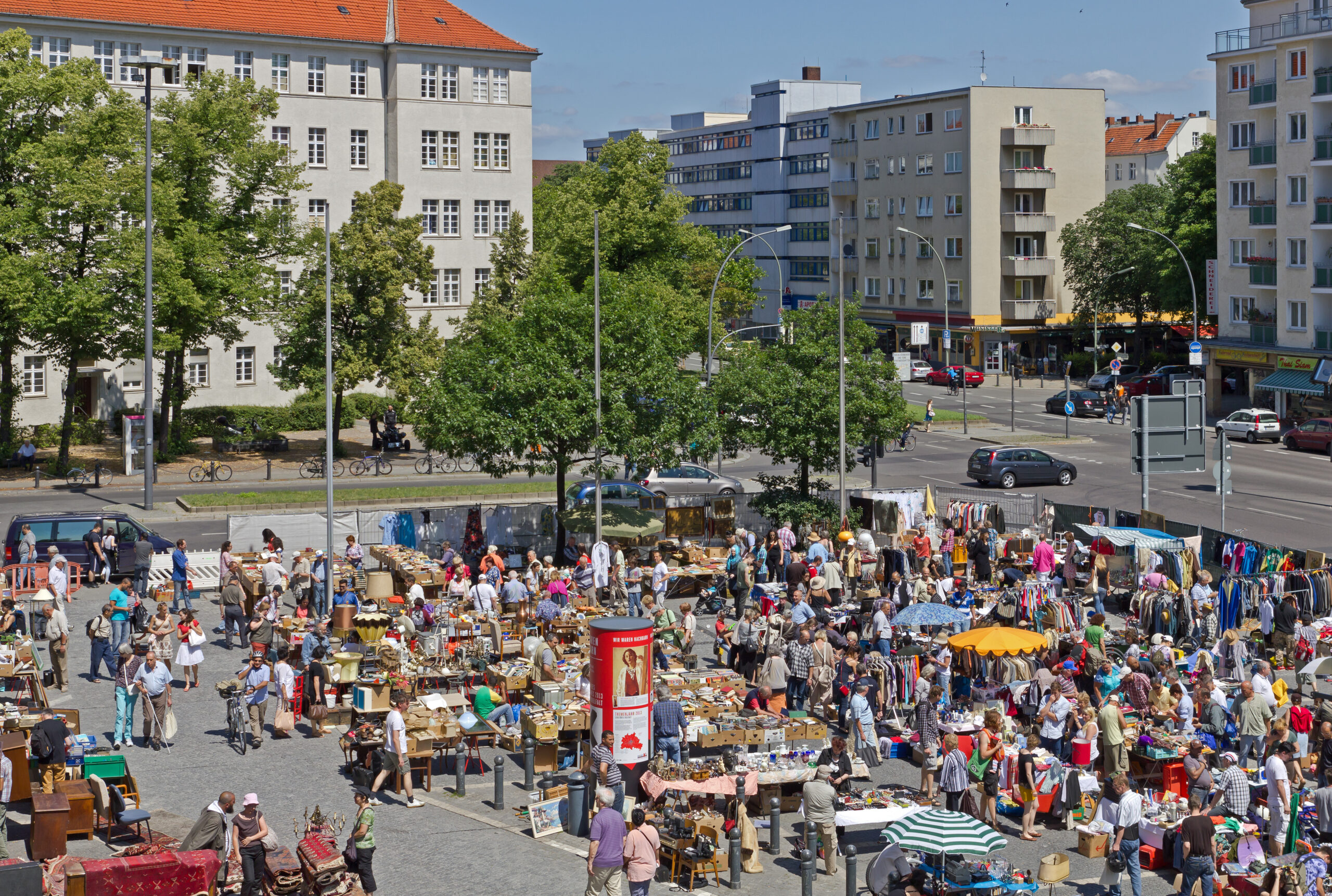 Flohmarkt am Rathaus Schöneberg